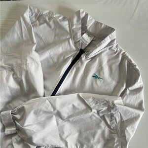 Reebok 90s vibe white windbreaker